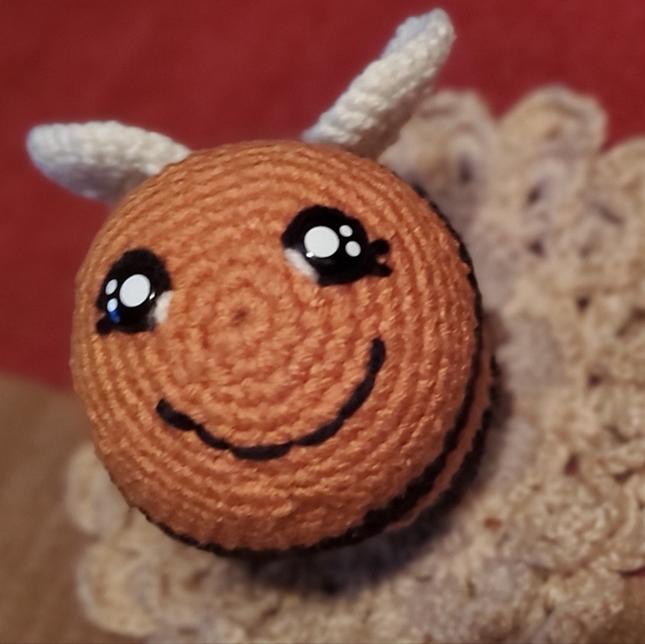 Handmade Bee - Picture 2 of 5